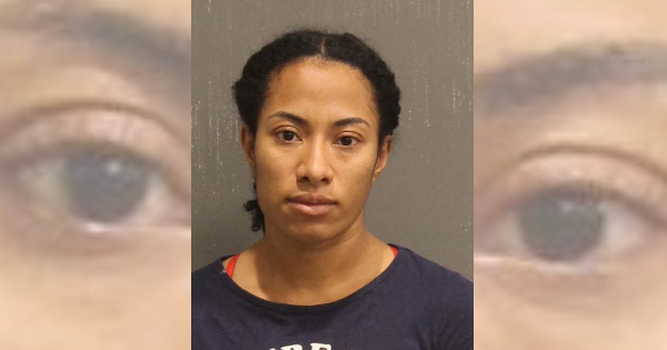 Woman assaults baby’s father with belt before putting it around her own neck, per report