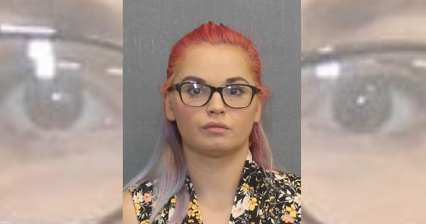 Woman punches boyfriend’s mom and breaks her glasses during argument