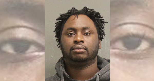 Man reportedly strangles his ex to keep her from leaving his apartment