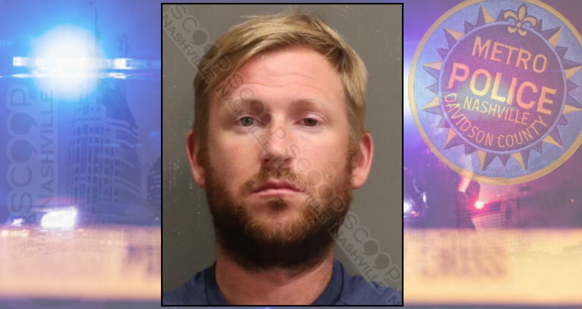 Tourist became unruly & threw coins at airport bartender who cut him off — Roy Barnett arrested