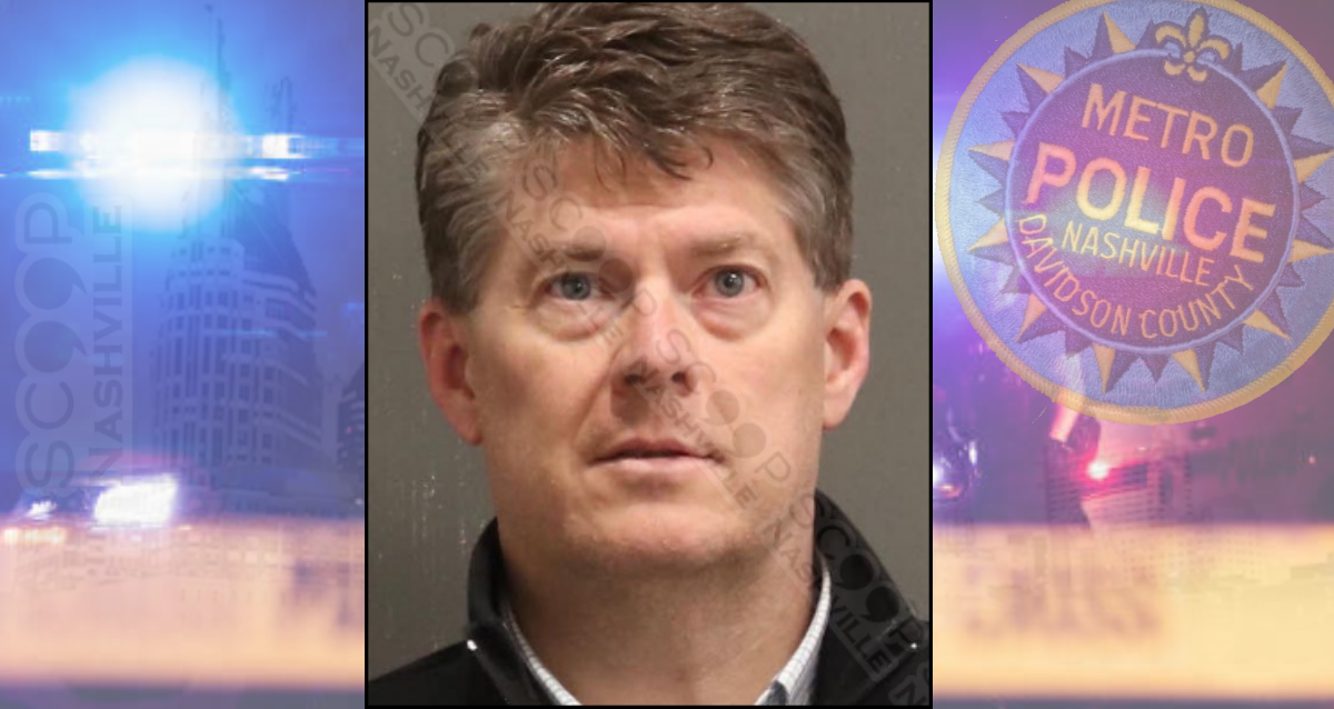 Clarksville Financial Advisor Robert Kennedy charged in $10,000 cash theft from his lover
