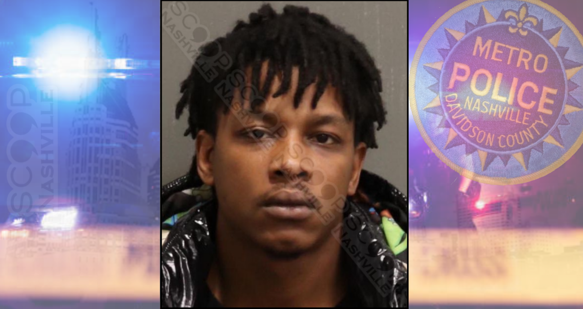 Tykylan Walker charged with strangling girlfriend during lunch break & calmly returning to work after