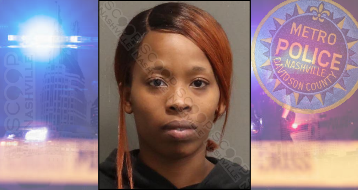 Dhasia Holliday slaps girlfriend, who tossed her phone charger from moving vehicle